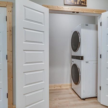 הוילה Stunning Helen Getaway With Hot Tub And Ev Charger! מראה חיצוני תמונה