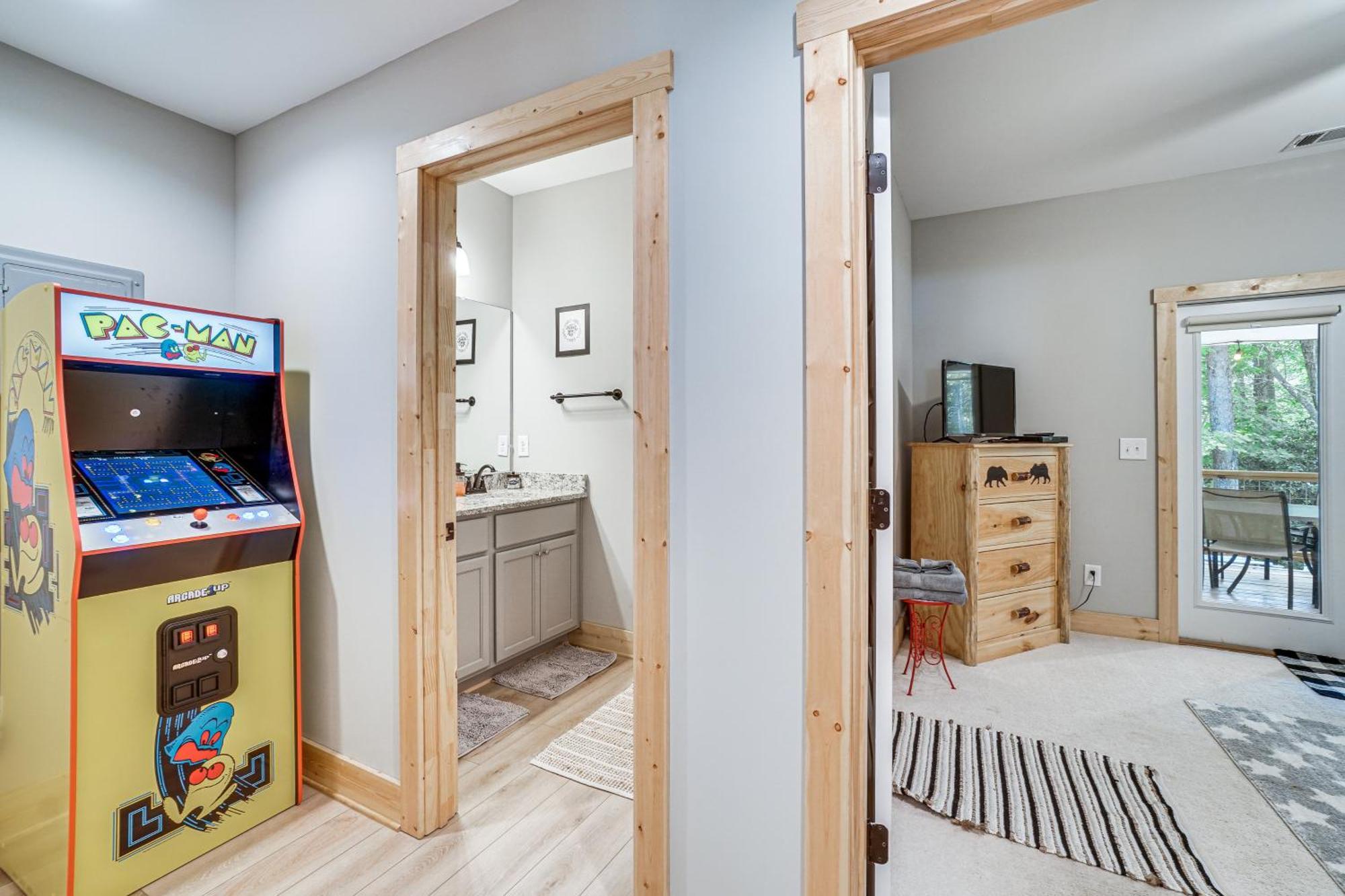 הוילה Stunning Helen Getaway With Hot Tub And Ev Charger! מראה חיצוני תמונה